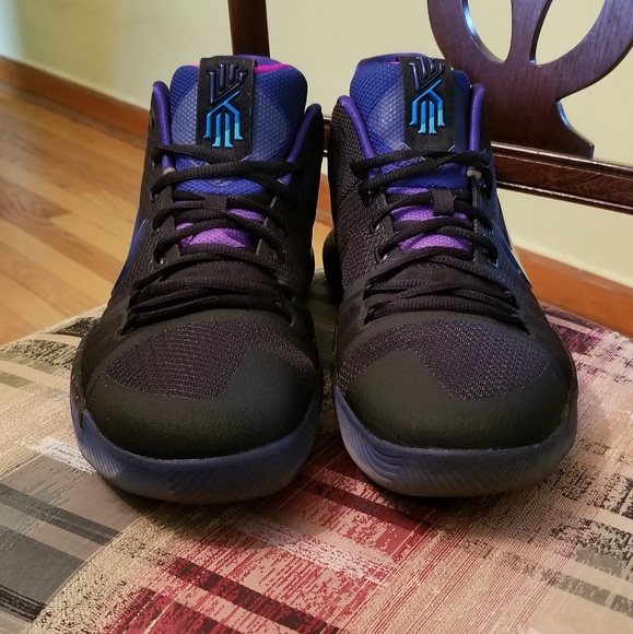 kyrie 3 flip the switch size 12